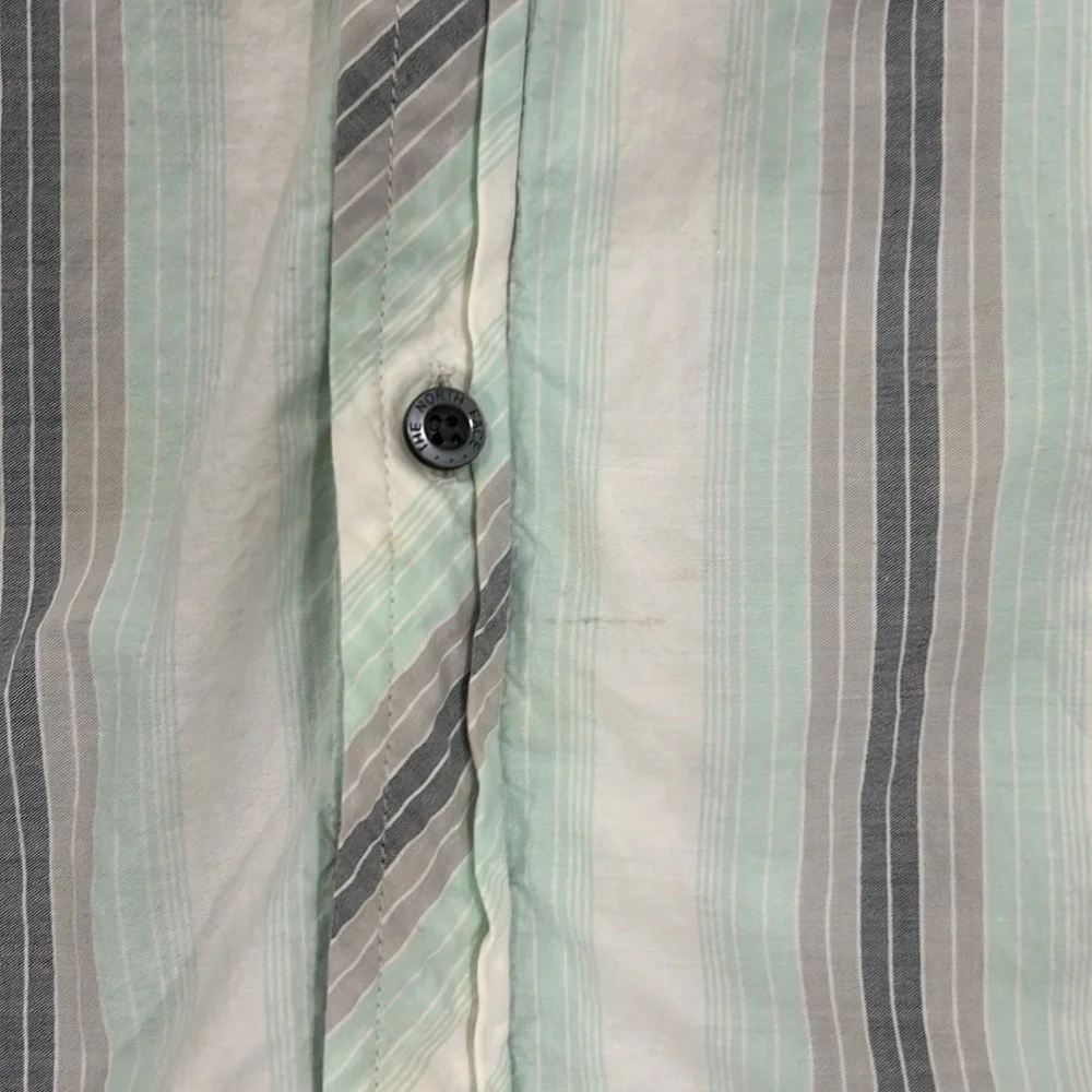 The North Face Mens Short Sleeve Button Up Shirt Striped green/gray w/pocket